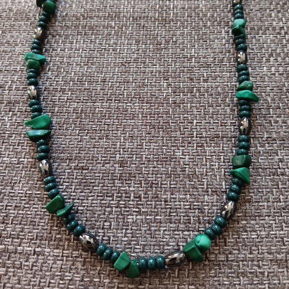 Jasper & Hematite Stone Necklace (FREE GIFT - 90 Gold Bracelet!) - Picture 6 of 9